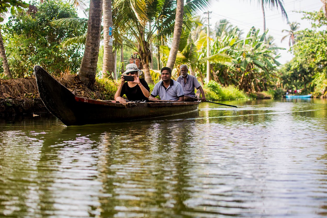 alleppey backwaters