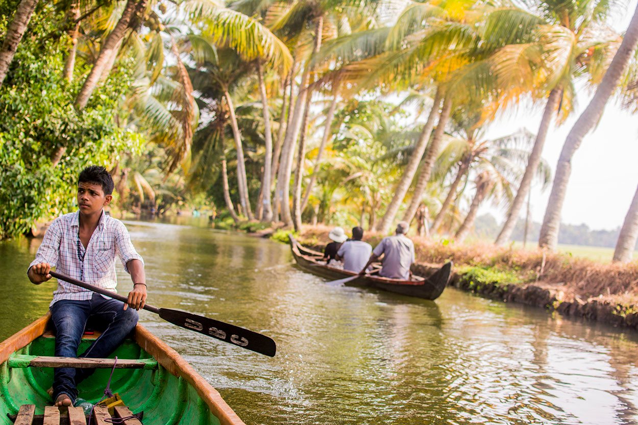 alleppey backwaters