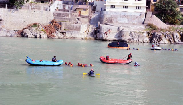 river rafting rishikesh