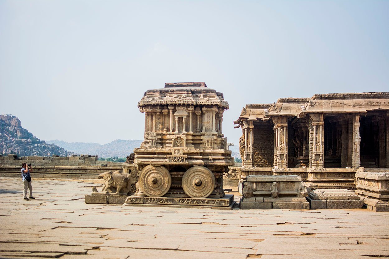 hampi tourist