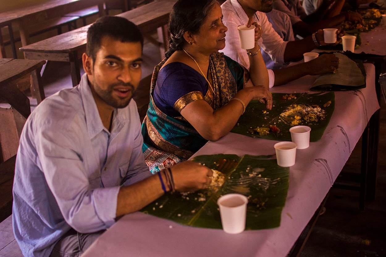 eating banana leaf