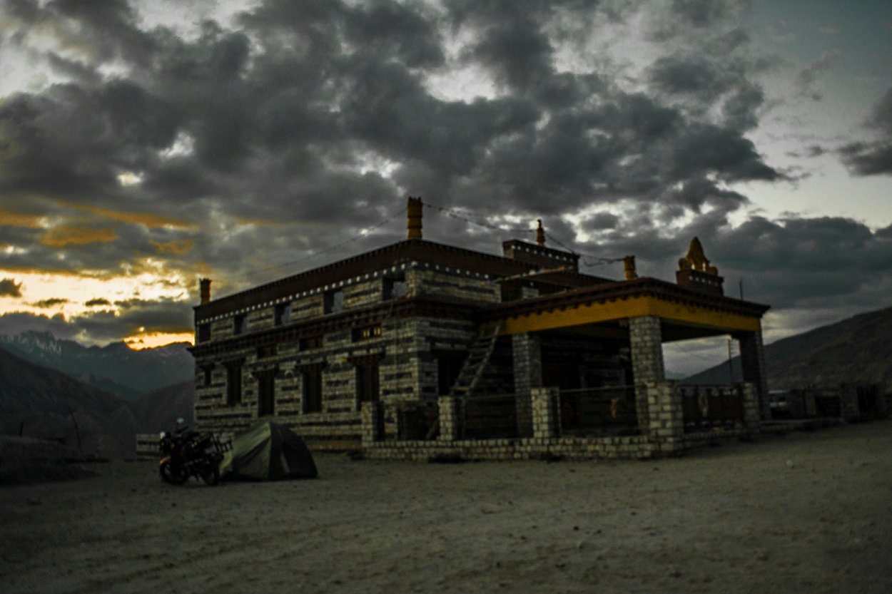 Nako monastery spiti valley camping