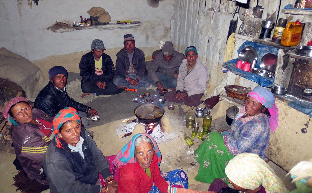 a family in darma valley