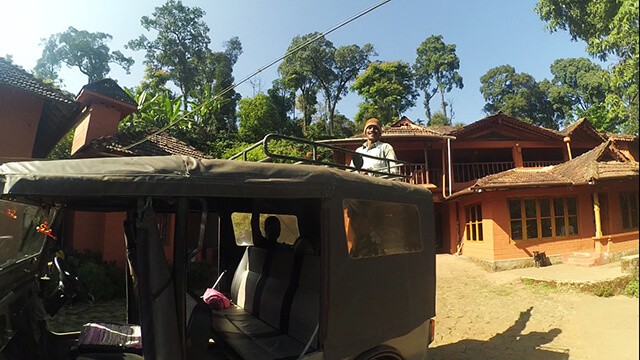 coorg-jeep