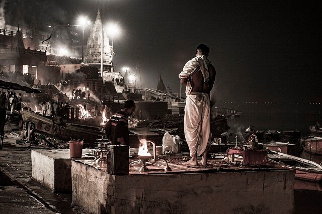 manikarnika ghat varanasi