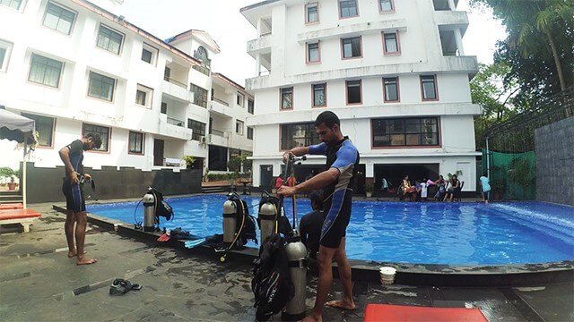 scuba-dive-training