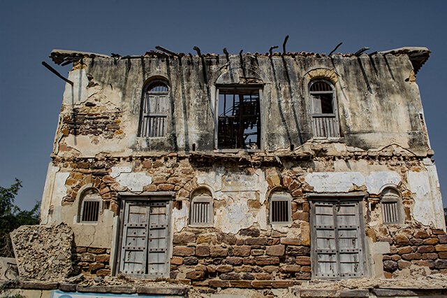 an abandoned house