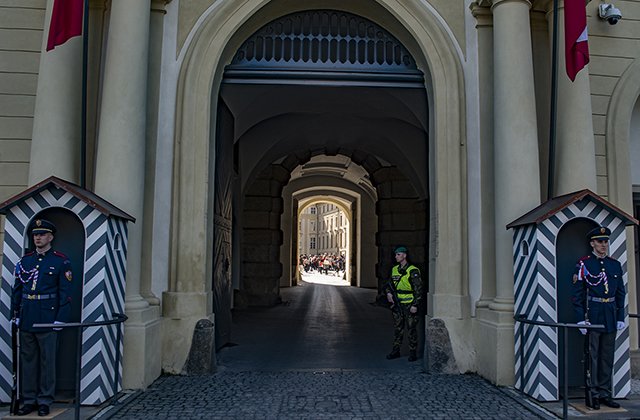 prague castle guards