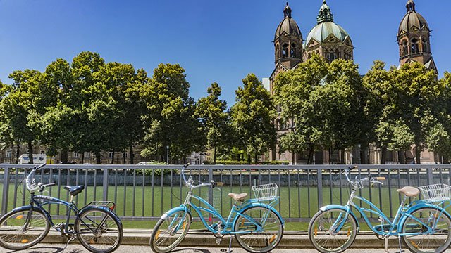 munich guided cycle tour