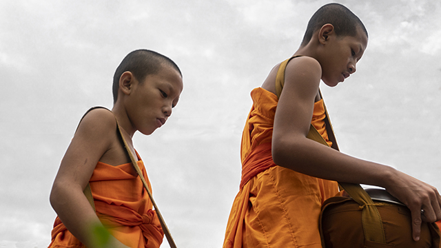 laos novice monks