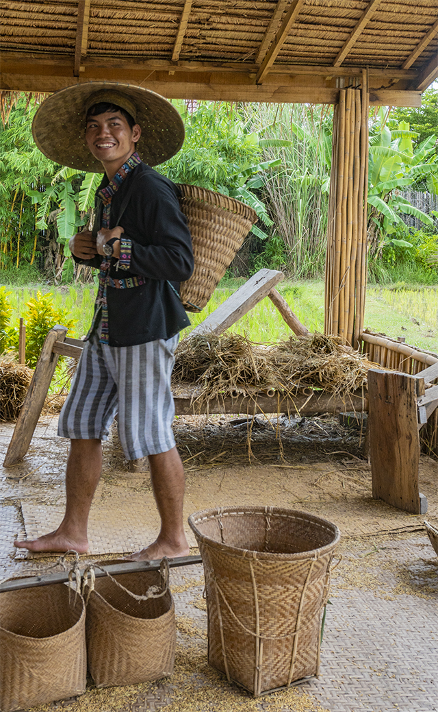 village life in luang prabang