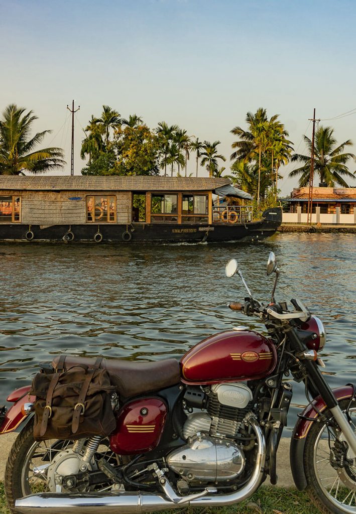 backwaters of alleppey