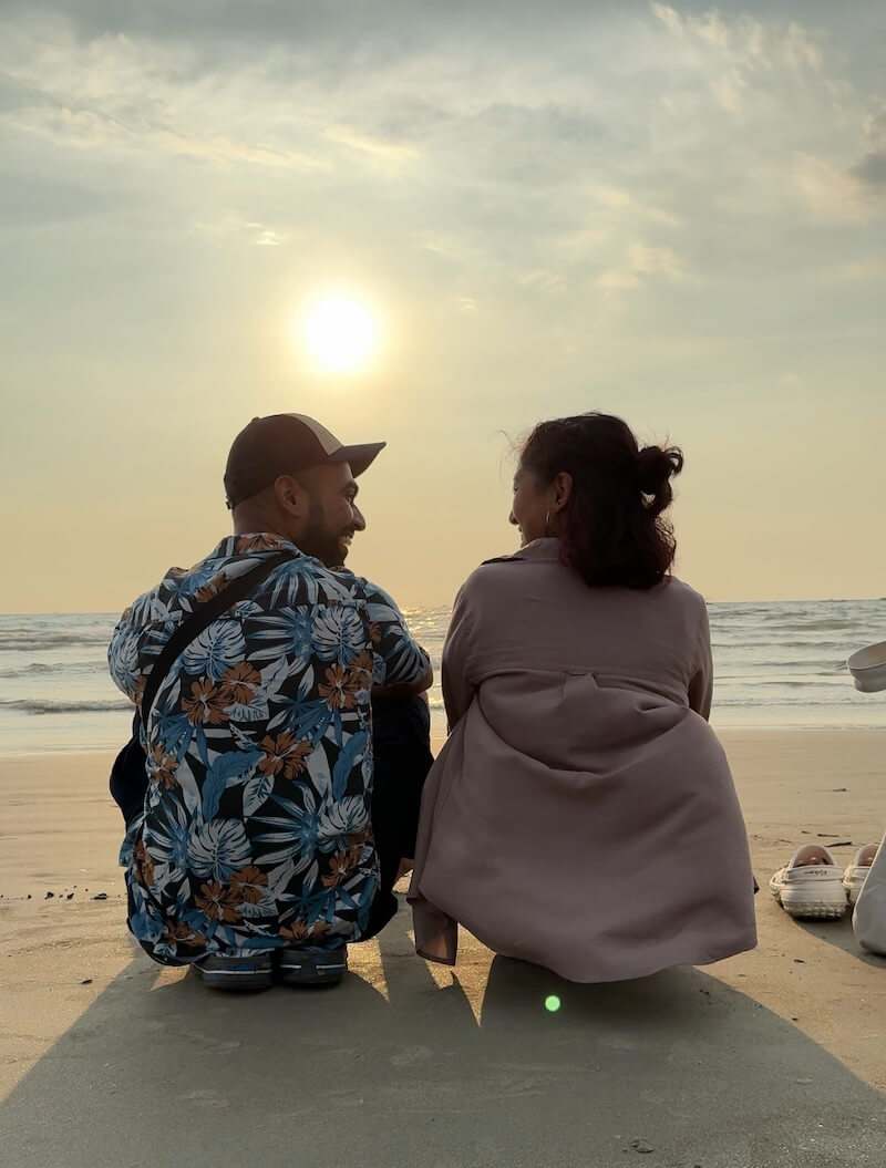 peaceful goa beach couple