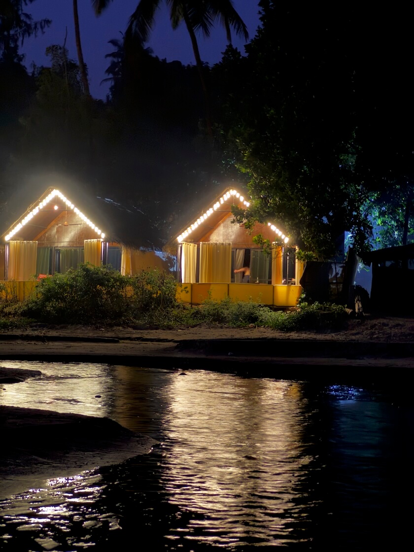 goa beach huts