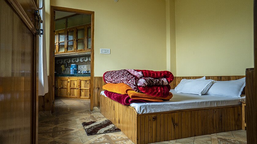 hotels in naggar