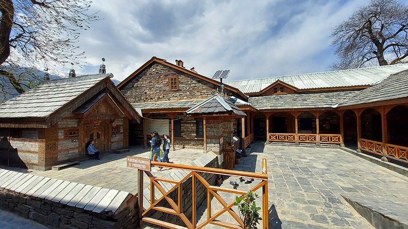 jagti patt temple naggar