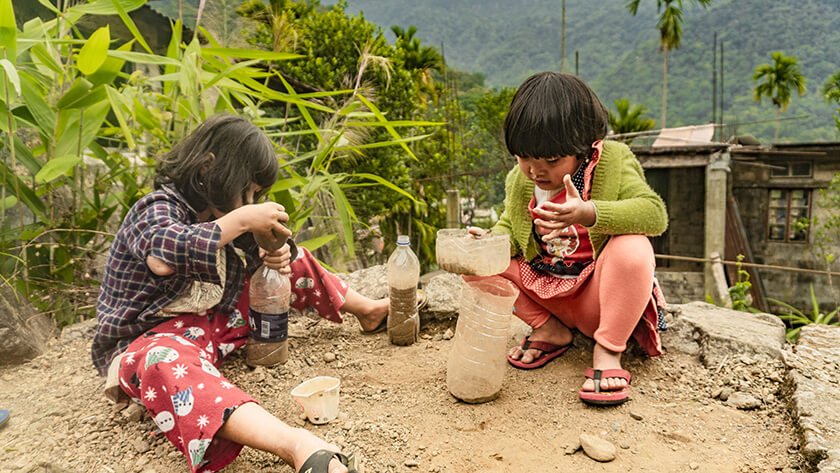 kids playing