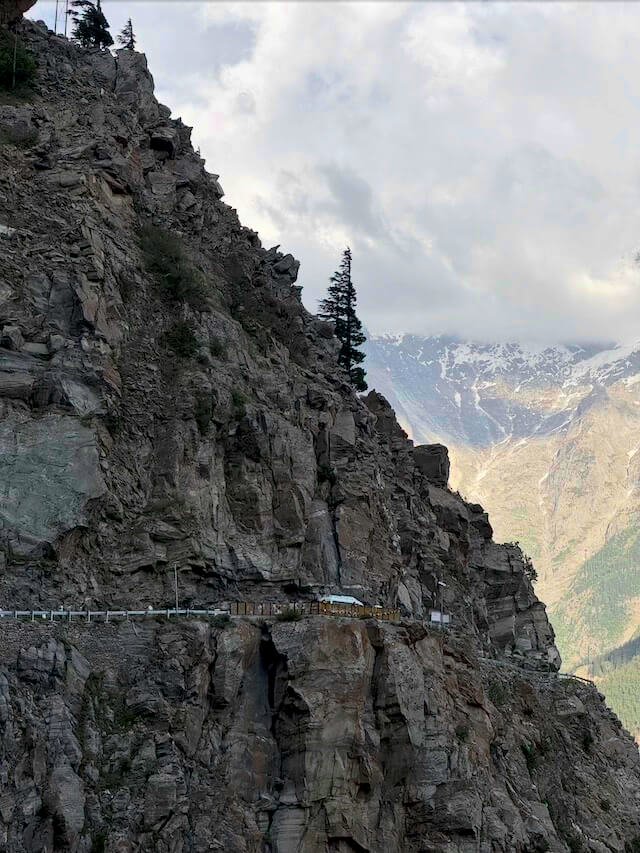 roghi suicide point