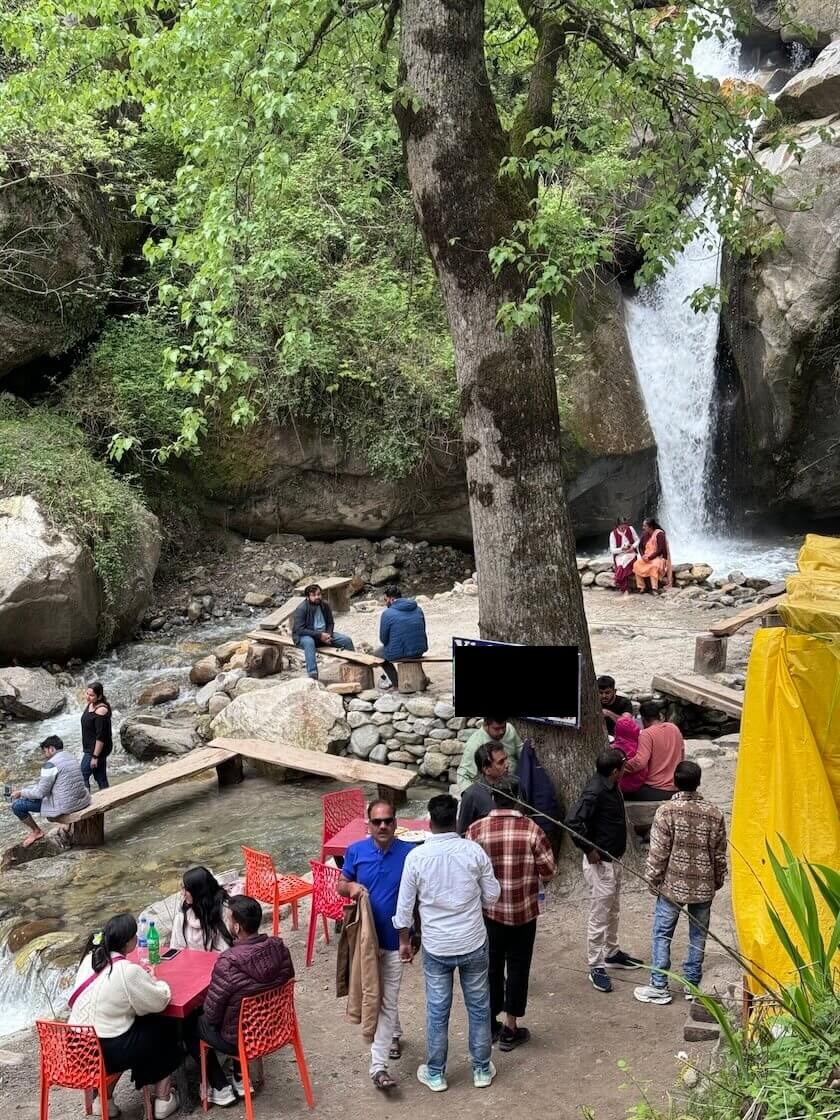 sajla waterfall manali